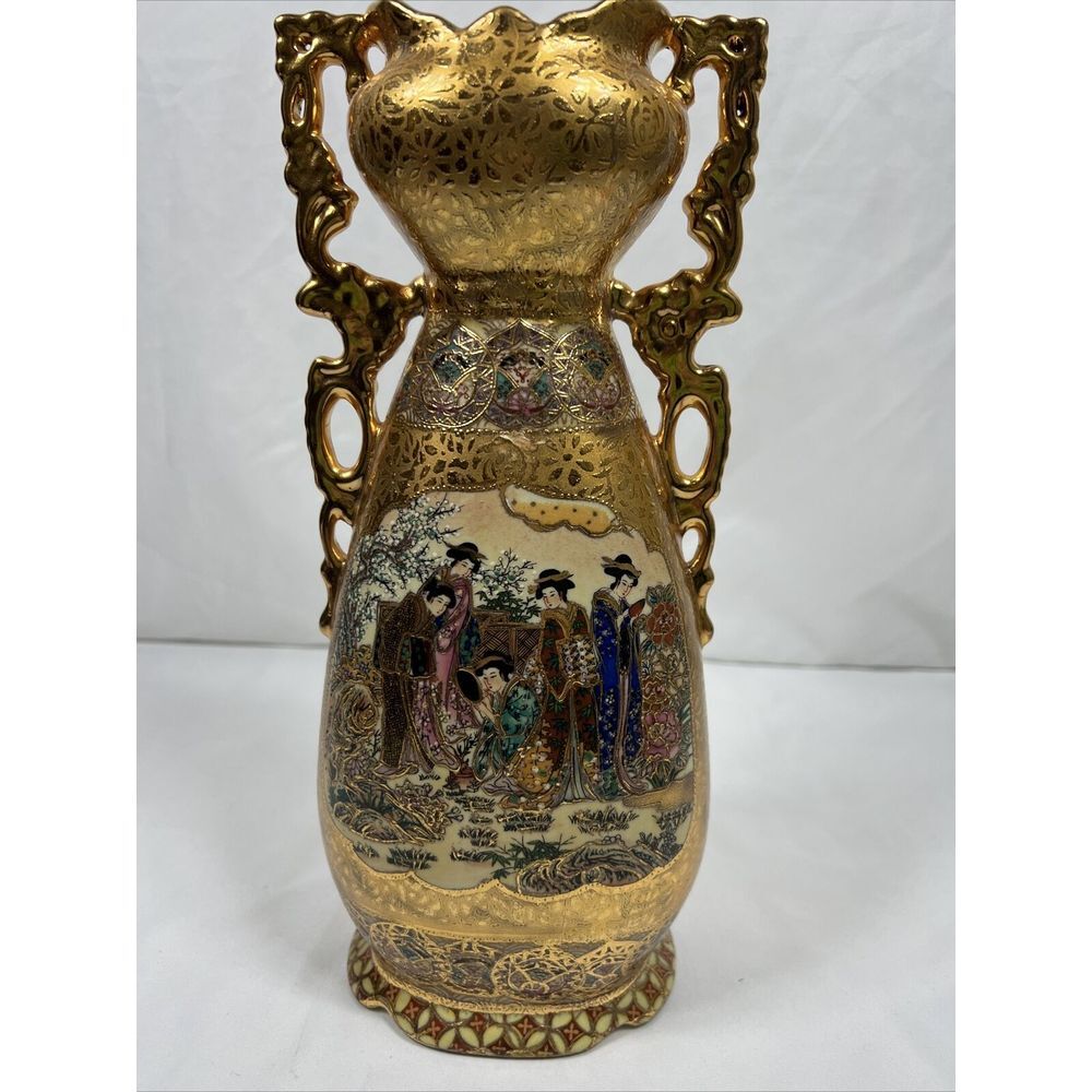 Vintage Satsuma Hand Painted Gold Gilded Vase. Geisha ladies on both sides.